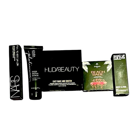 Skin Care Makeup Bundle - Picture 1 of 1